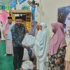 Safari Ramadhan di Kampung Makian, Dinas Perkim Halsel Berbagi Sembako untuk Janda dan Anak Yatim